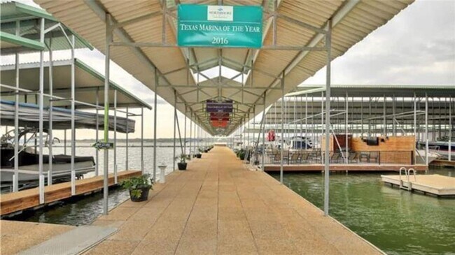 Foto del edificio - 17800 Maritime Point
