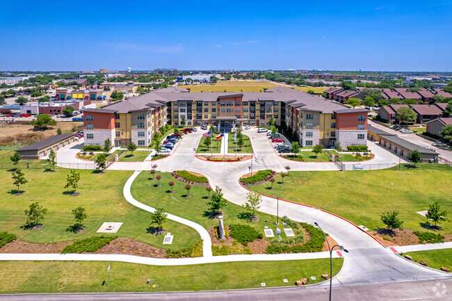 Vista aérea de recepción - The Orchards at Arlington Highlands 55+ Ac...