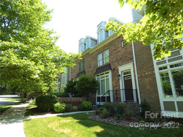 Primary Photo - 333 Spring St