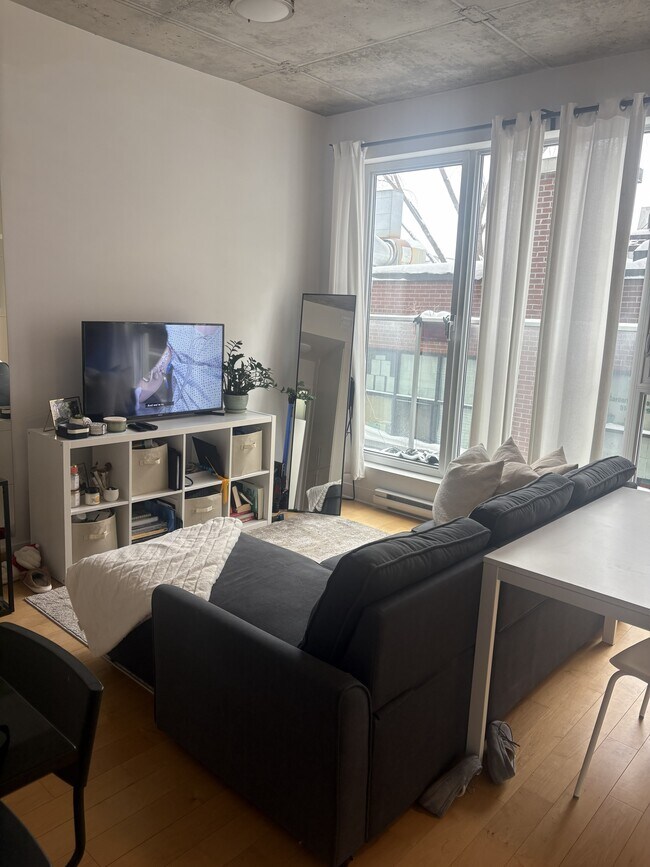 Photo du bâtiment - 5200 Av Gatineau