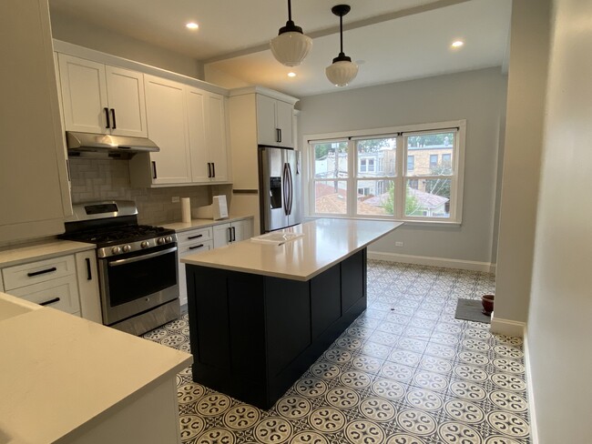 Foto del edificio - 4721 N Campbell Ave