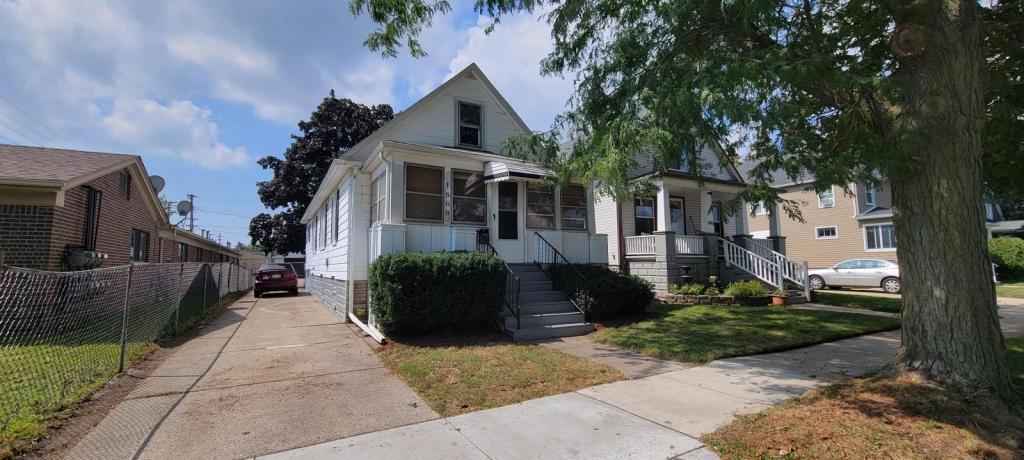 Primary Photo - 1868 5th St.