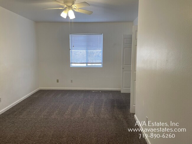 Foto del edificio - 1815 Montezuma Rd