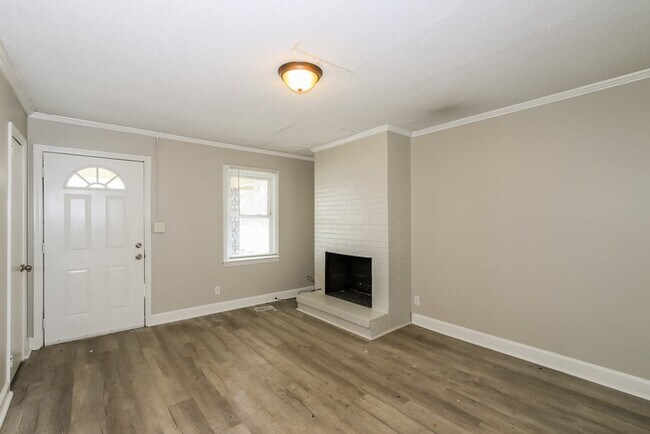 Building Photo - 1704 Flagler Road