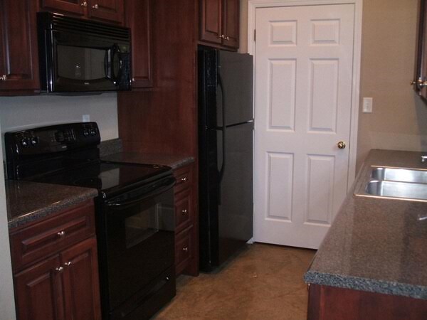 Building Photo - 926 Craighead Forest Rd