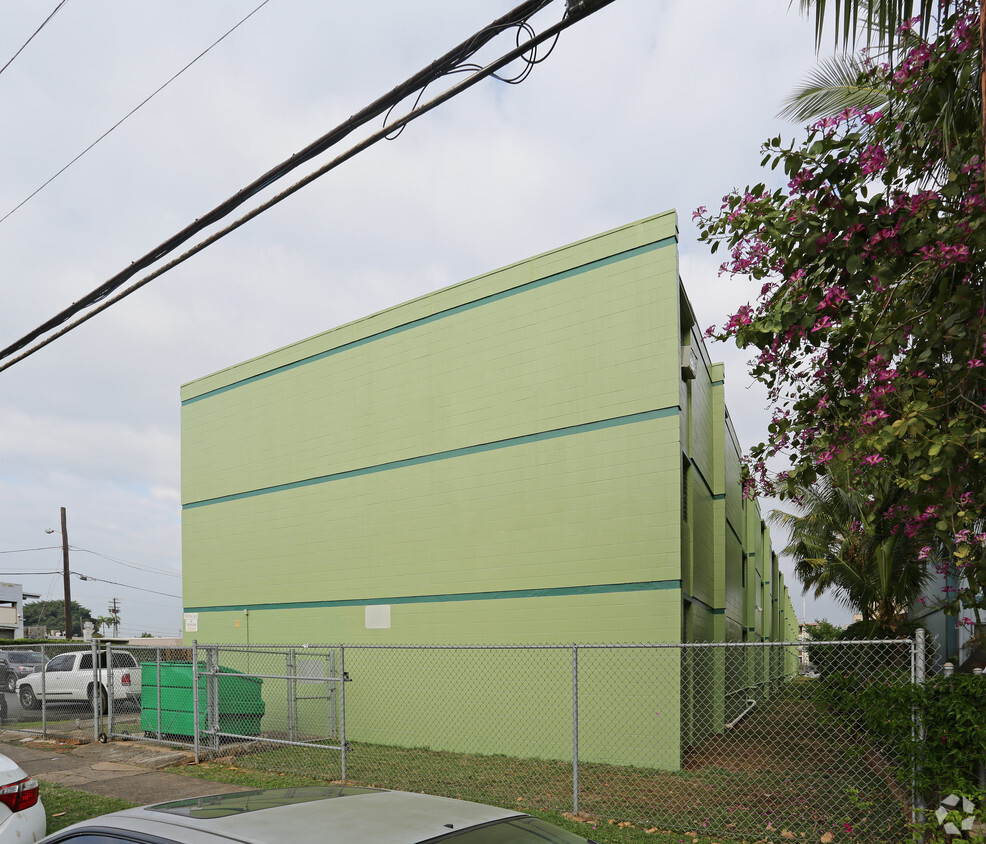 Building Photo - 1118 Pua Ln