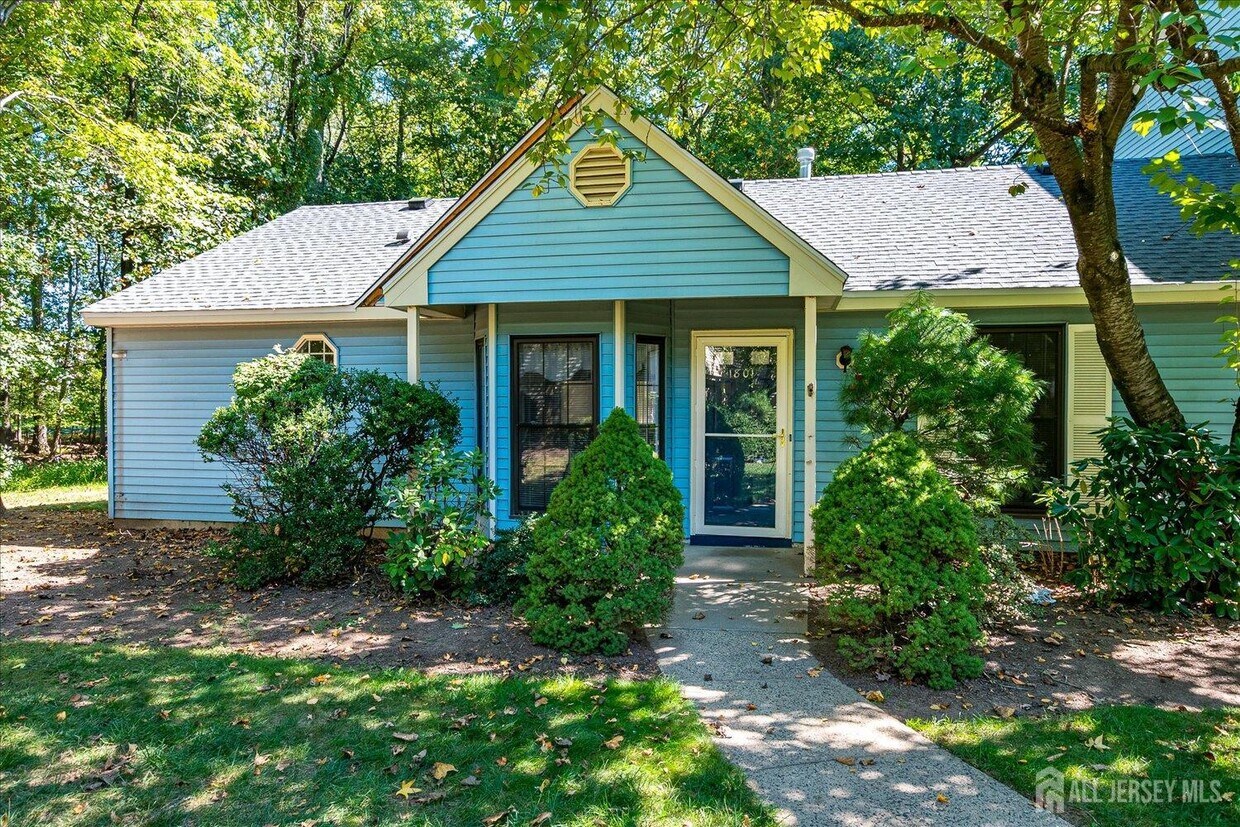 Foto principal - 1801 Timber Oaks Rd