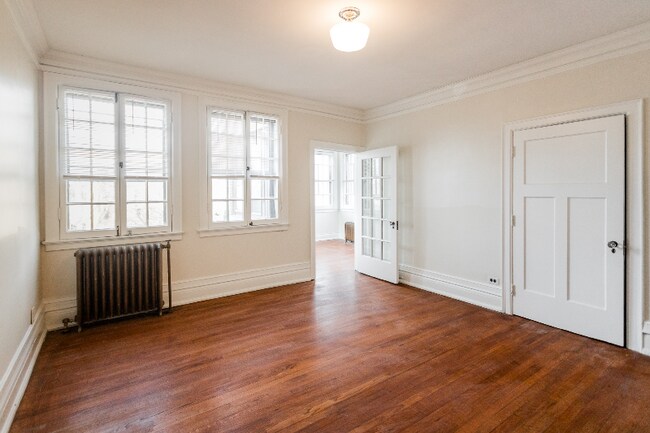Foto del edificio - 127 Seward Ave