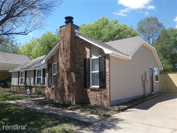 Building Photo - 4419 Castle Heights Dr