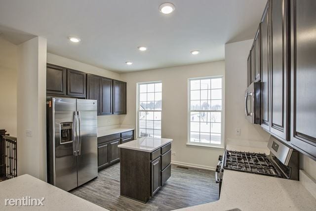 Building Photo - 3 br, 2 bath House - 556 Cimmaron Circle