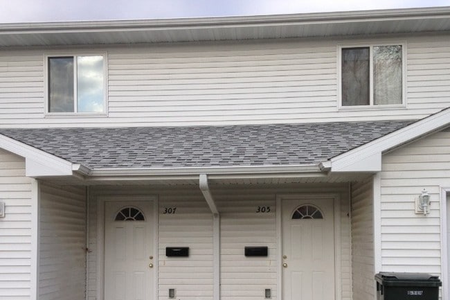 Building Photo - 307 W 21st St