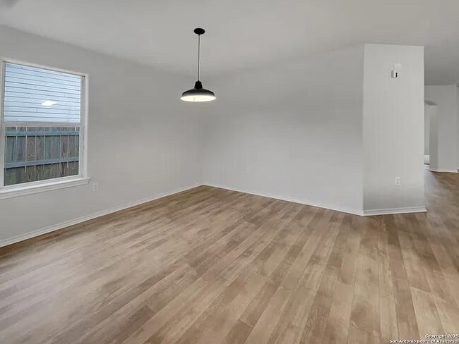 Foto del edificio - 3420 Rob Roy St