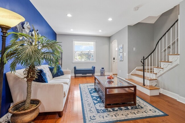 Photo - 1328 Downing St NE Townhome