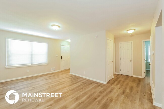 Foto del edificio - 2411 E 77th St