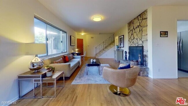 Building Photo - 2 br, 1 bath House - 3760 Arbolada Rd