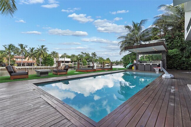 Foto del edificio - 3300 Chase Ave