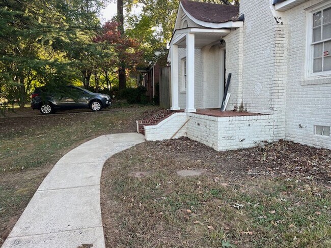 Foto del edificio - House in Plaza Midwood