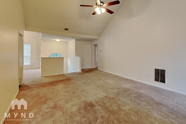 Building Photo - 7822 Bar Harbor Dr