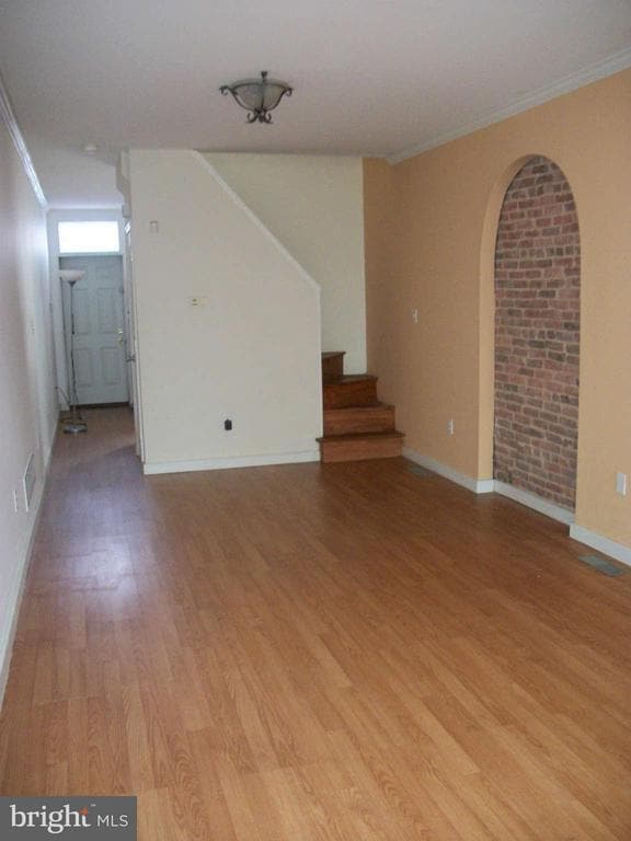 Building Photo - 2203 Lamley St