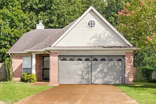 Building Photo - 582 E Ashley Glen Cir