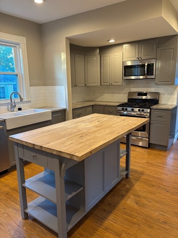 Photo - 36 Fairview Ave (Melrose, MA)