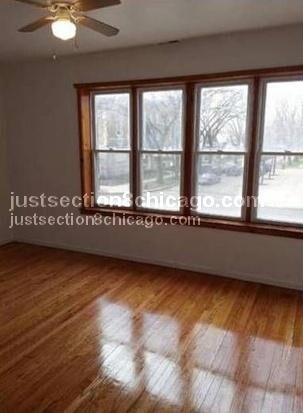 Building Photo - 5032 W North Ave