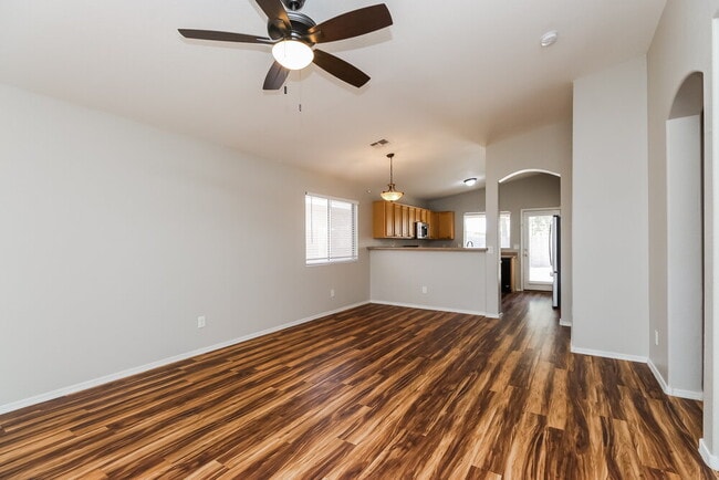 Foto del edificio - 4883 E Meadow Lark Way