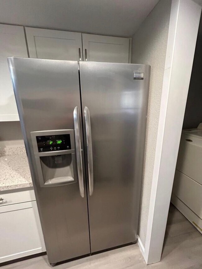 Foto del edificio - 5964 W Augusta Ave