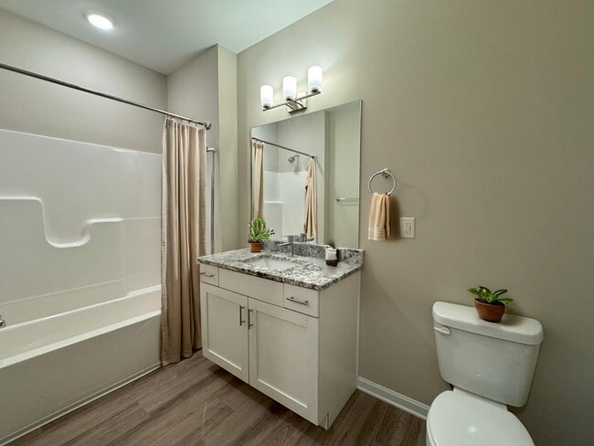 Building Photo - Valhalla Park Place