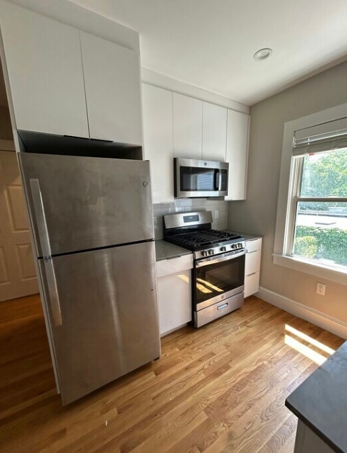 Foto del edificio - 224 Banks St