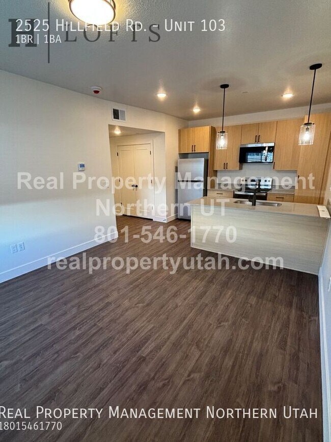 Building Photo - 2525 N Hill Field Rd