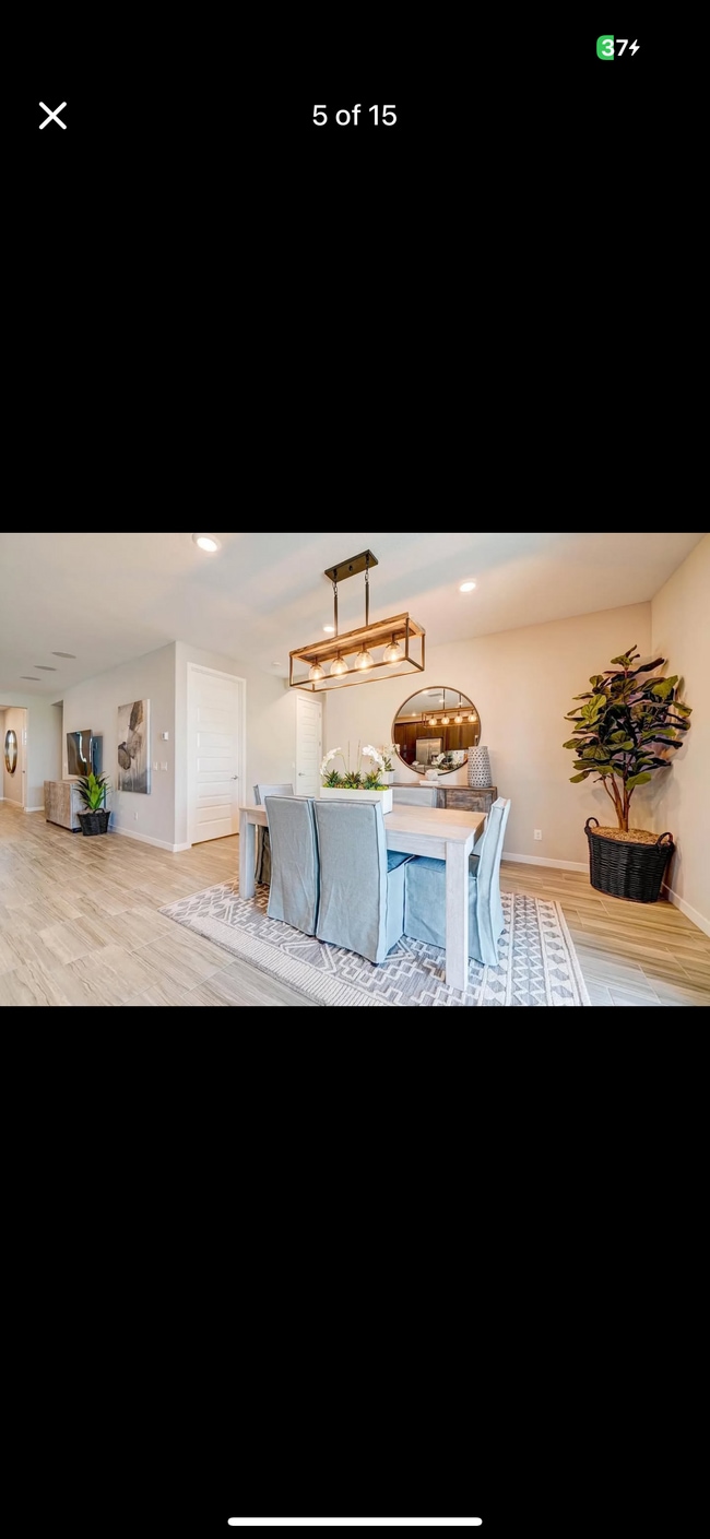 Building Photo - 4026 S Helios