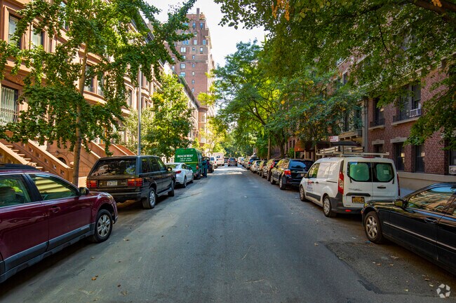 30 W 70th St, Nueva York, NY 10023 - 30 W 70th St
