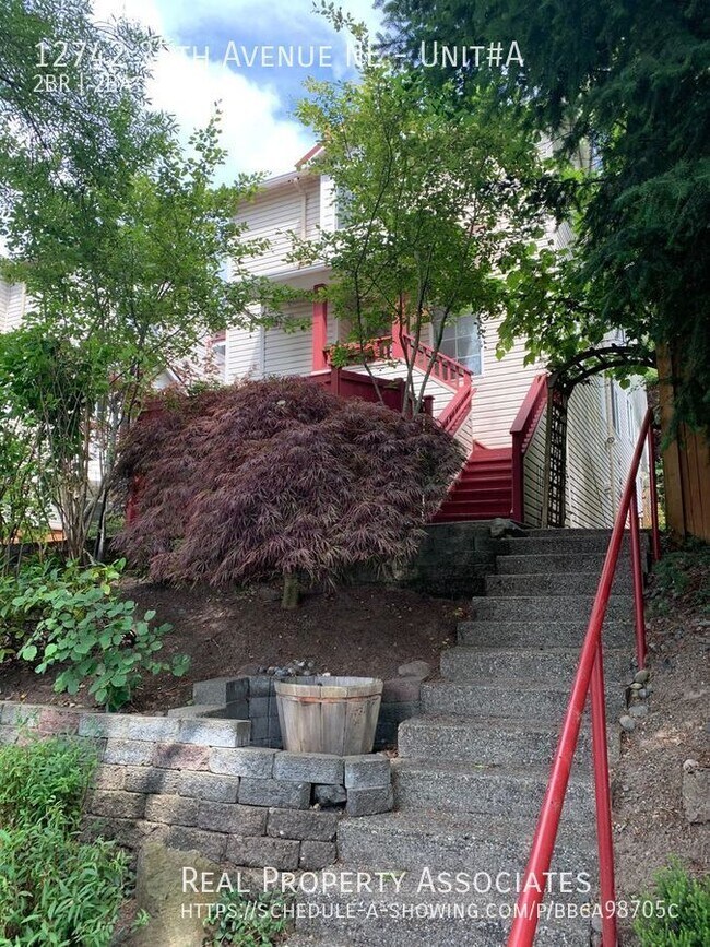 Foto del edificio - 12742 35th Ave NE