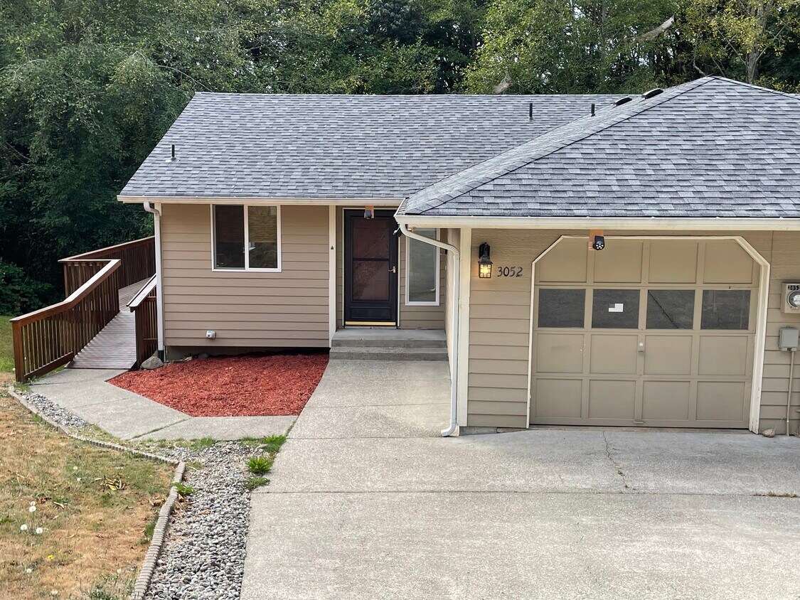 Foto principal - 3052 Anderson Rd SE