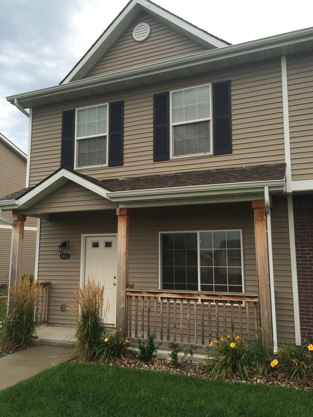 4516 NE Milligan Ln, Ankeny, IA 50021 Townhome Rentals in Ankeny IA