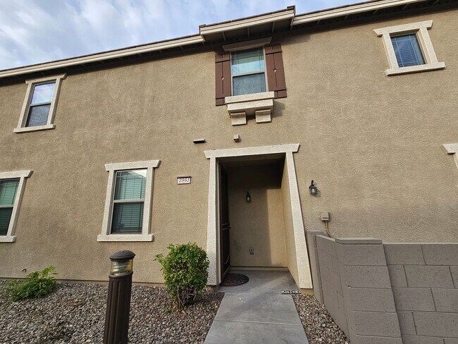 Building Photo - MOVE IN READY UPGRADED CONDO IN GATED  HUN...
