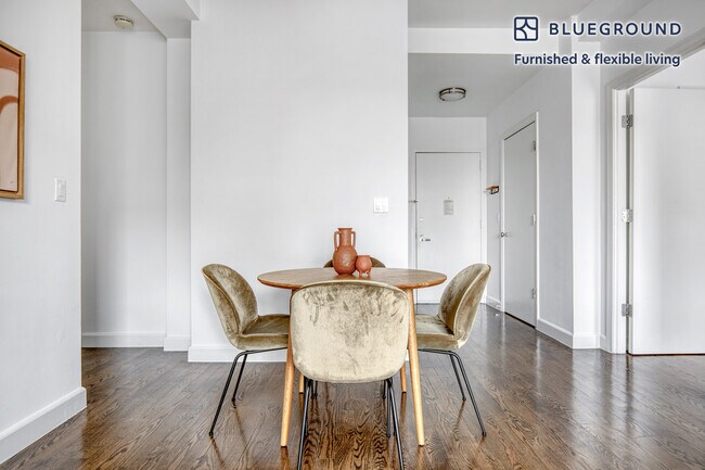 Foto del edificio - 212 W 91st St