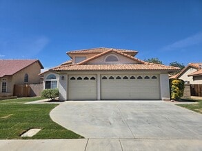 Building Photo - 2007 Willowbrook Ave