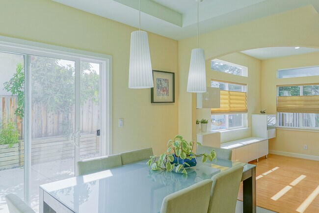 Foto del edificio - 1236 Poplar Ave