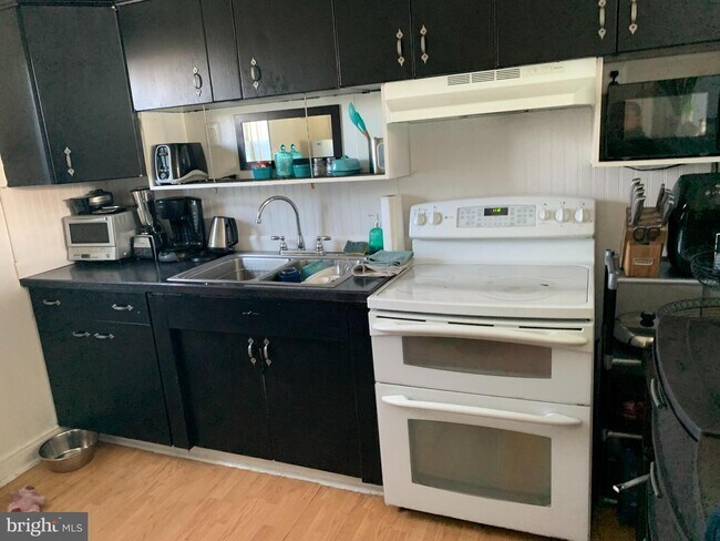 Foto del edificio - 174 W Tomlin Station Rd