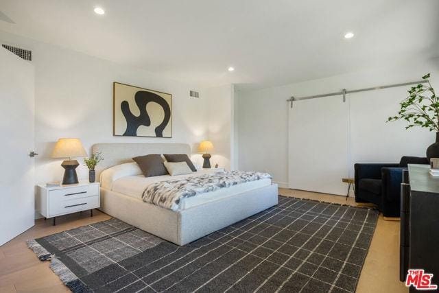 Foto del edificio - 3564 Multiview Dr