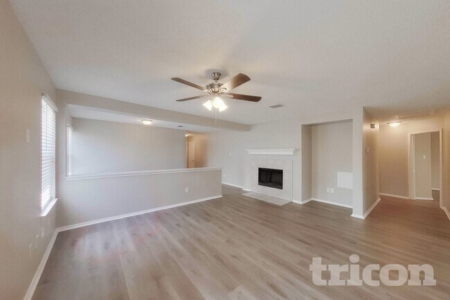 Building Photo - 1417 Atkins St