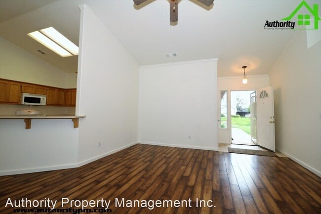 Foto del edificio - 3 br, 2 bath House - 3982 Cambria Dr.