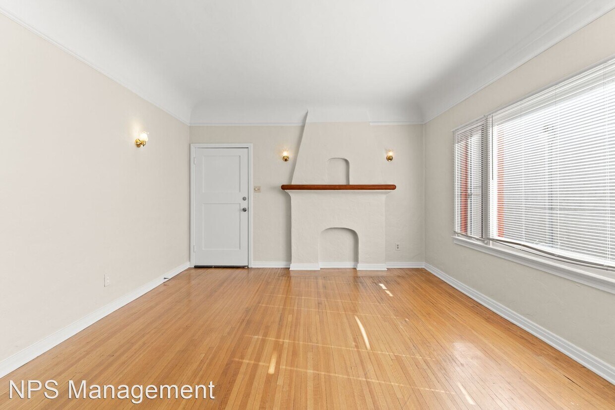 Foto principal - 1 br, 1 bath Apartment - 1715 Termino Ave....