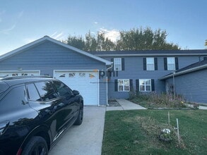 Building Photo - 678 Dearborn Rd