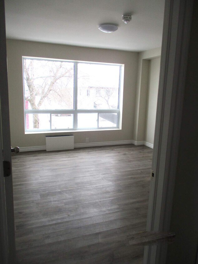 Building Photo - Queenstown Residence