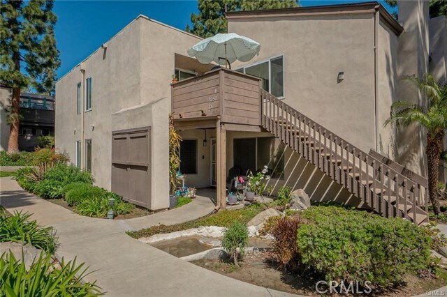 Foto del edificio - 1250 Cabrillo Park Dr