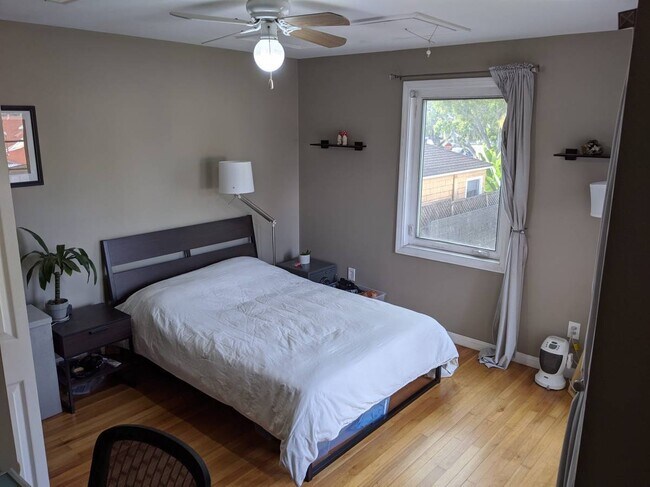 Bedroom 1 - 1813 Oliver Ave