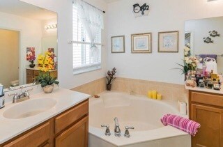 Foto del edificio - 21129 NW 14th Pl